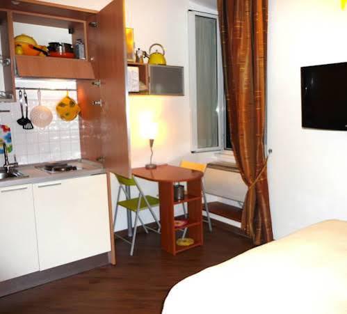 Doria Suites Рим Екстериор снимка